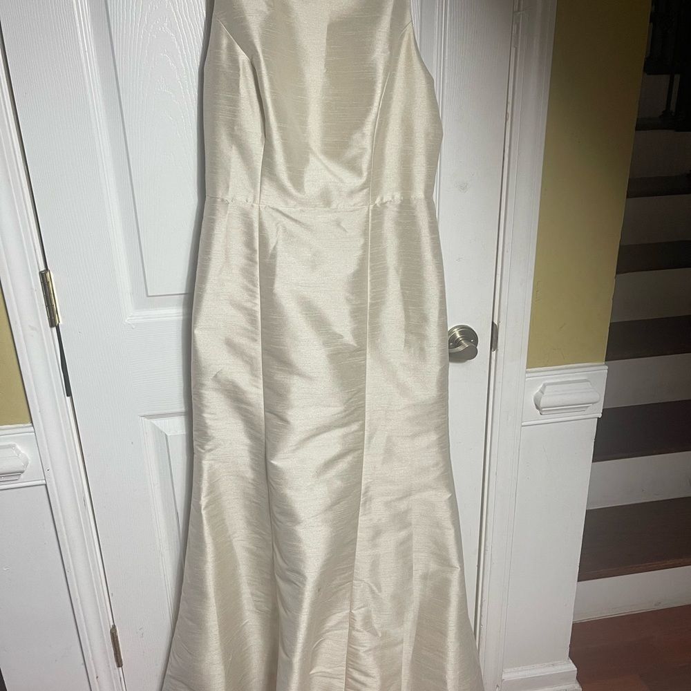 NWT ALFRED SUNG champagne Maxi Dress Jewel Neck bow accent Open-Back  SZ10 - Picture 9 of 16